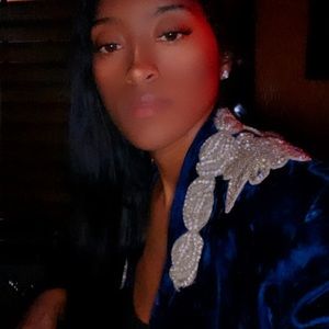 Meet your Posher, Keshia